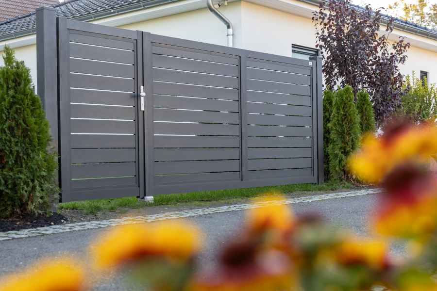 Aluminiumtor 2-flügelig, Anthrazit Metallic hochwetterfest pulverbeschichtet